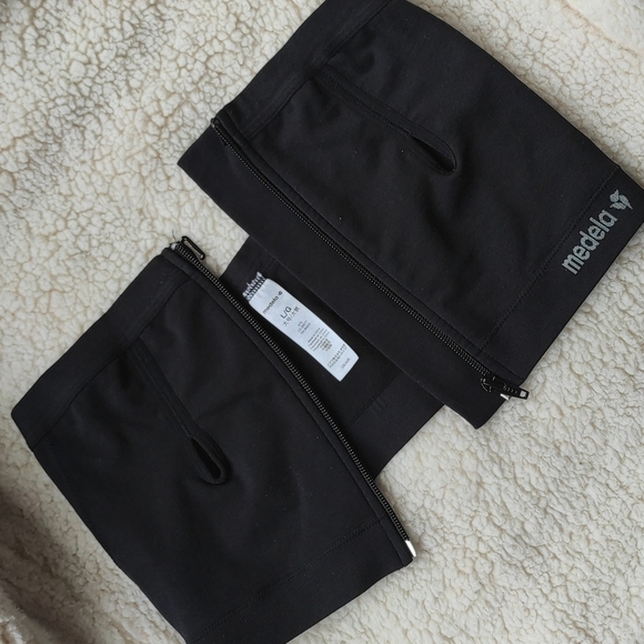 MADELA Easy Expression Pumping Bra - Picture 3 of 3